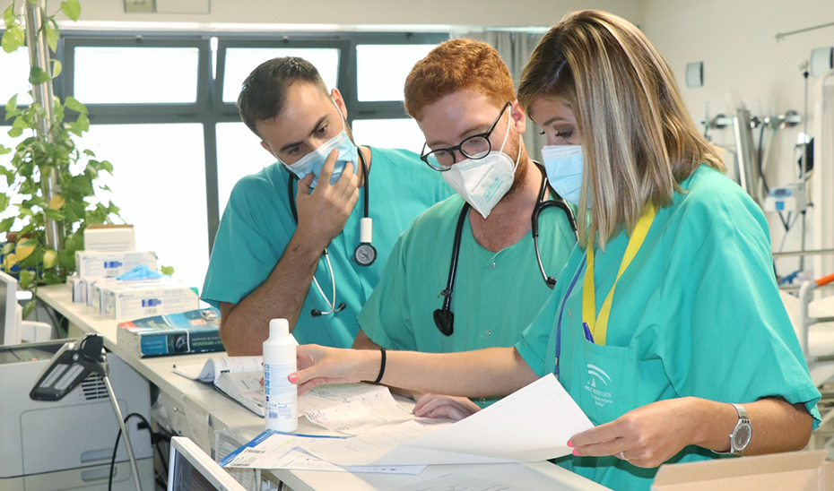 Imagen del artículo Andalucía mantiene sus hospitales en Fase 1 del Plan de Alta Frecuentación